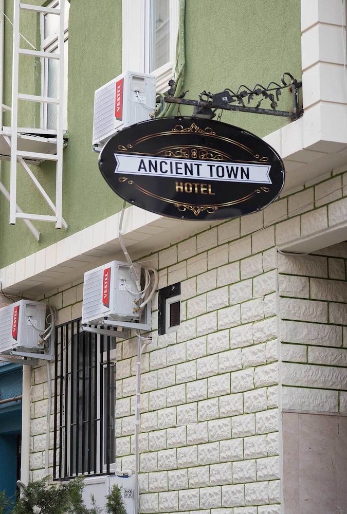 undefined Ancient Town Hotel 4