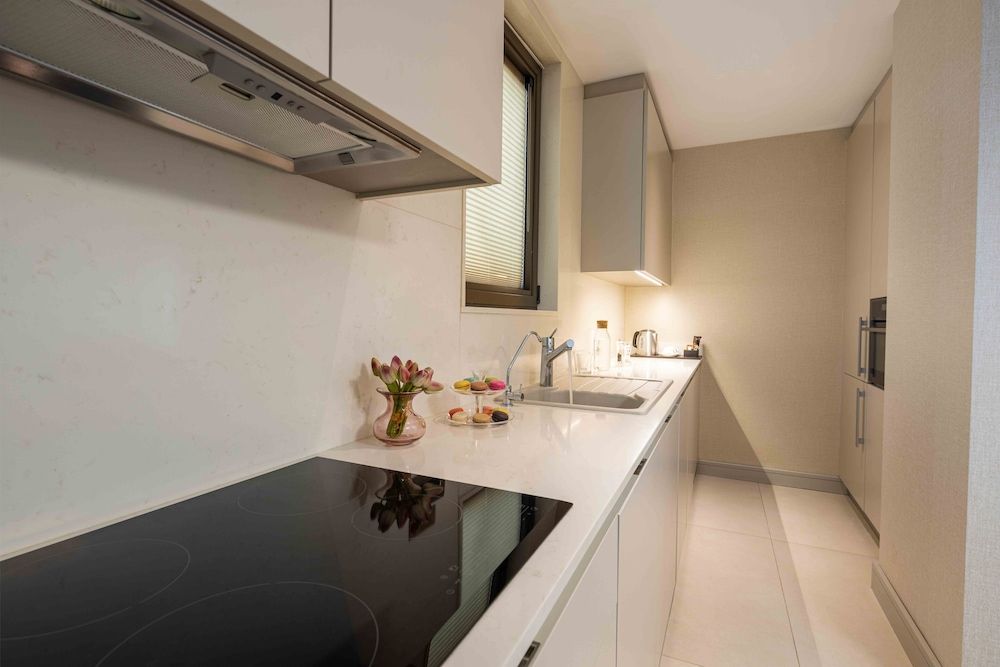 Tzl Suites Standard Suite, 1 Bedroom, City View 3