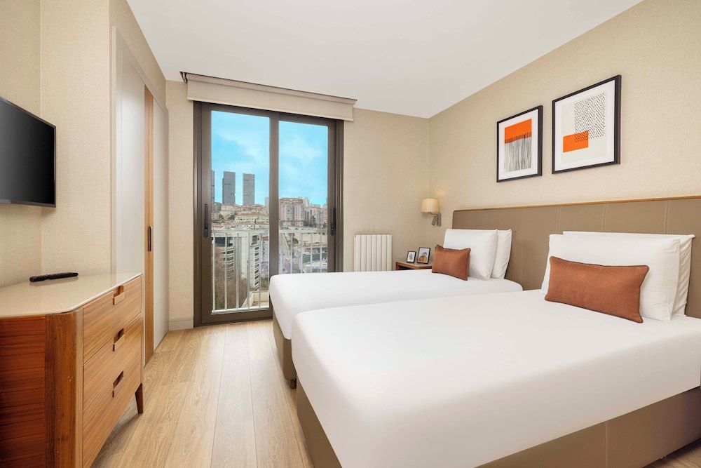 undefined Tzl Suites 8