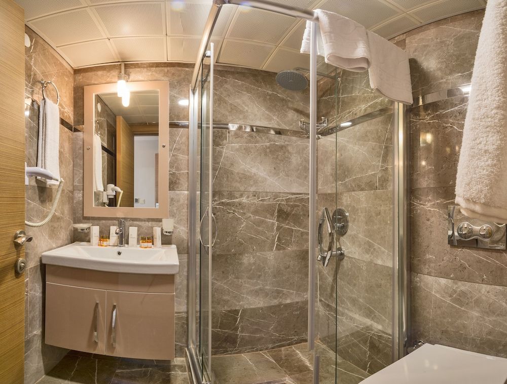 Grand Pamir Hotel Double or Twin Room 8