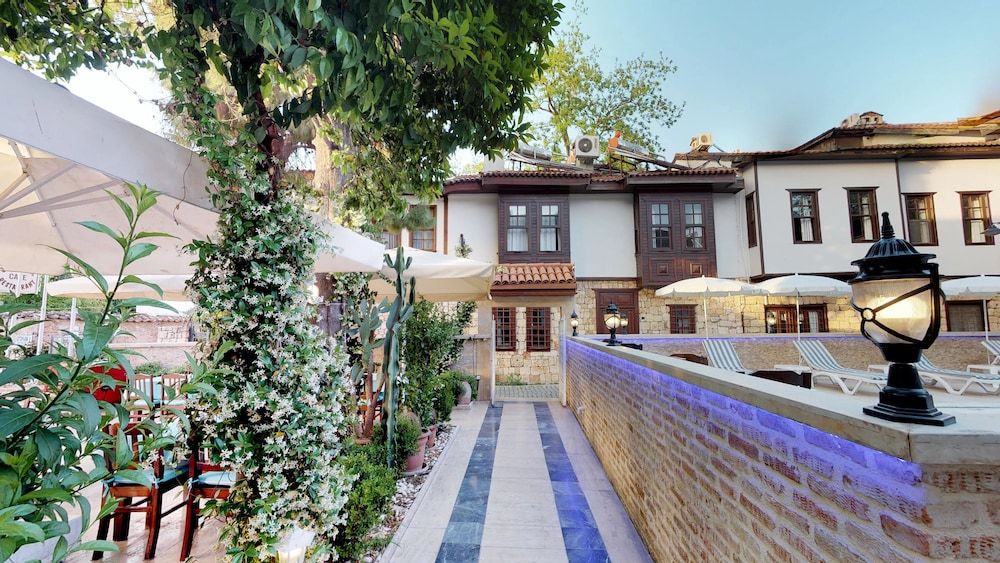 undefined Urcu Hotel 8