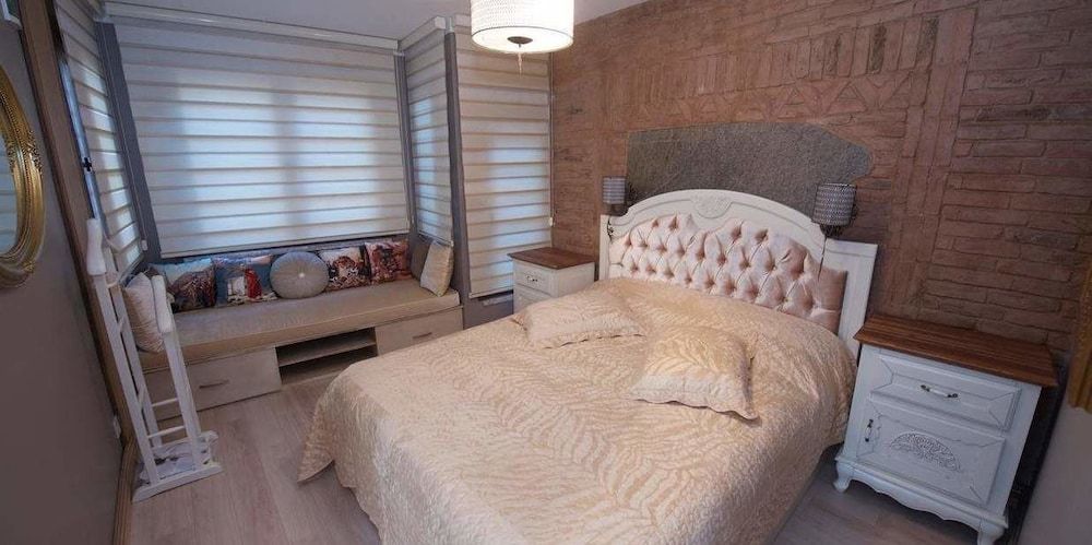 undefined Galatolia Suites 2