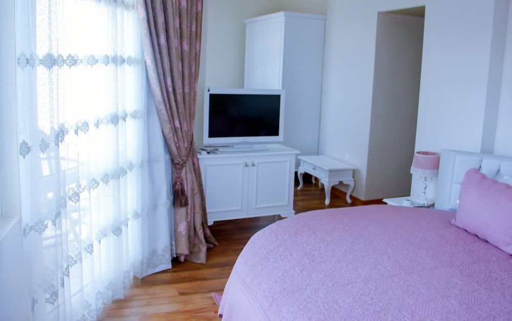 Buyukada Princess Hotel Superior Double Room, Sea View 3