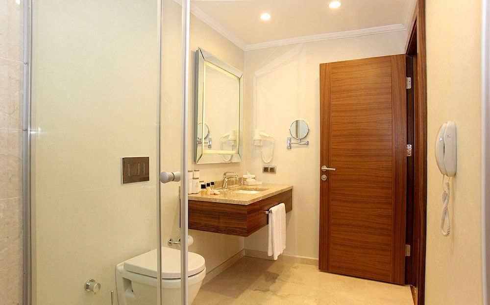 Barida Hotels Standard Double or Twin Room 4