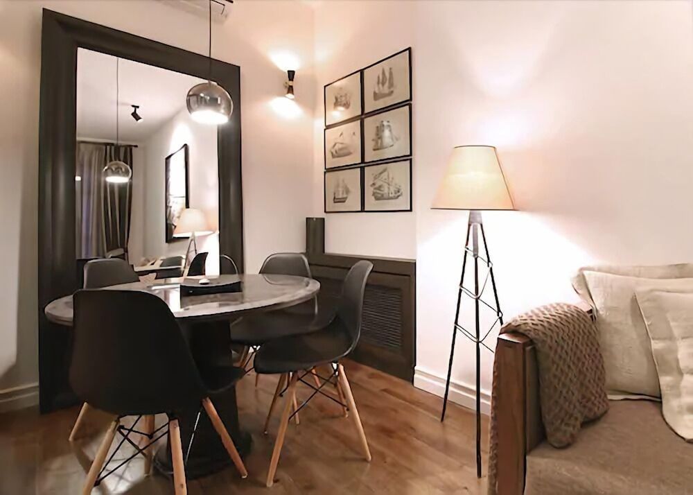 Urban Homes Istanbul Apartment, 3 Bedrooms 9