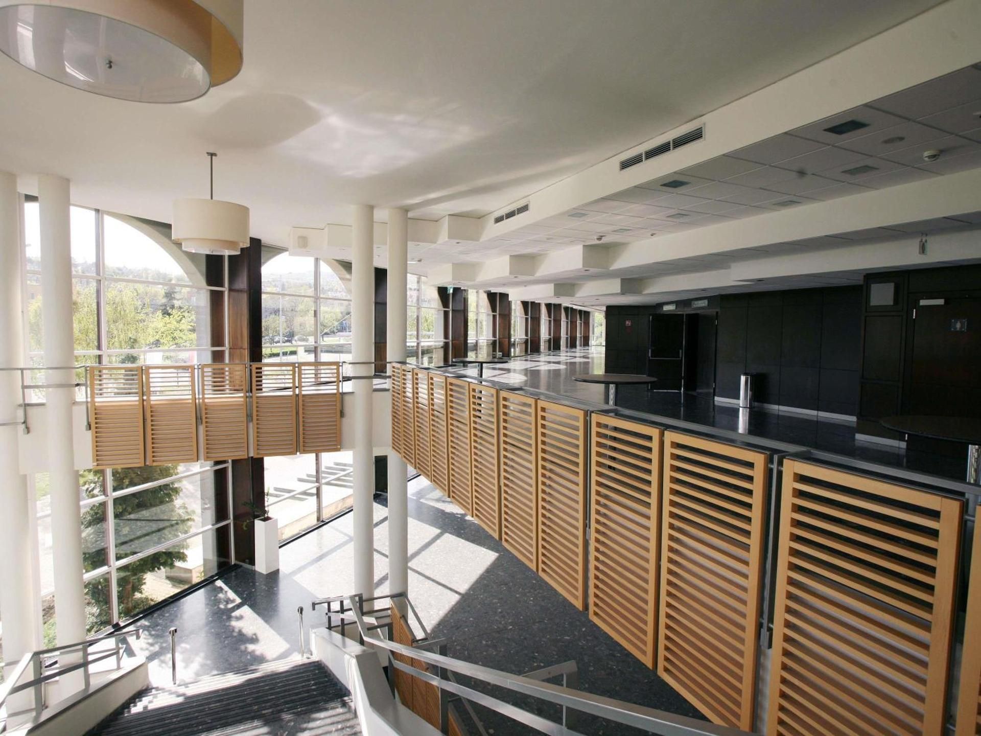 meeting room / ballrooms