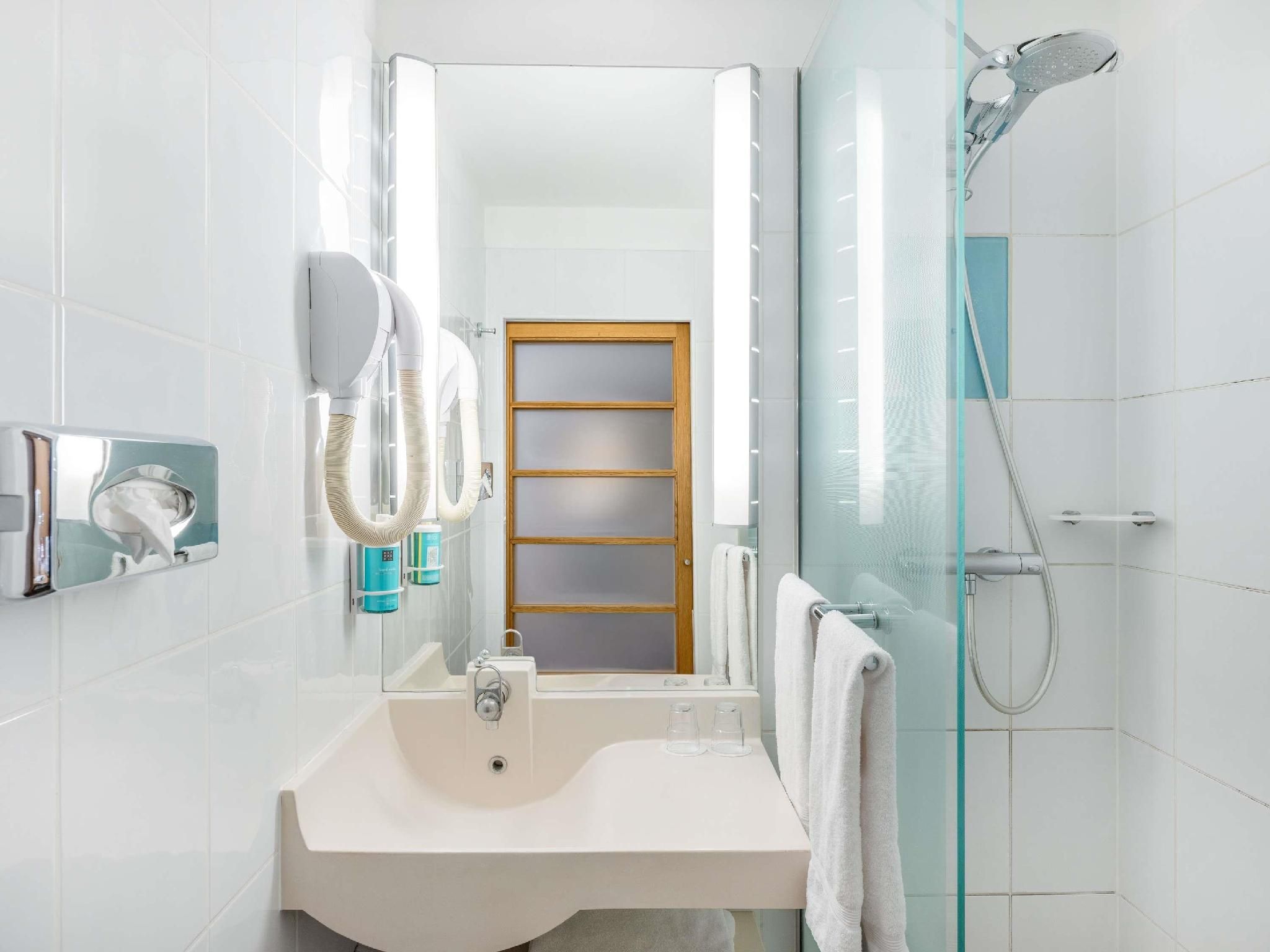 undefined Novotel Budapest City 8