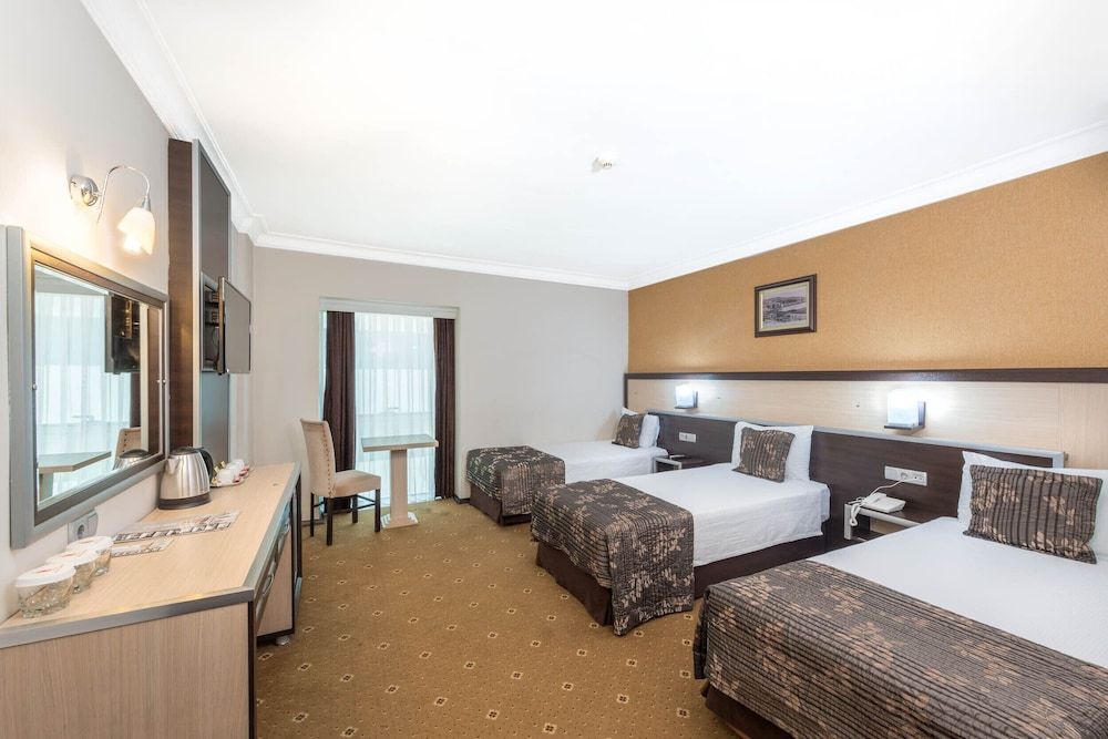 undefined Ismira Hotel 2