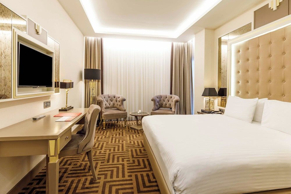 Economy Room