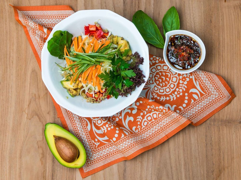 Room Service - Dining