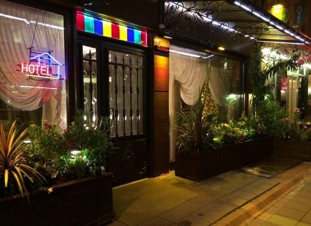 undefined Hotel Nezih Istanbul 6