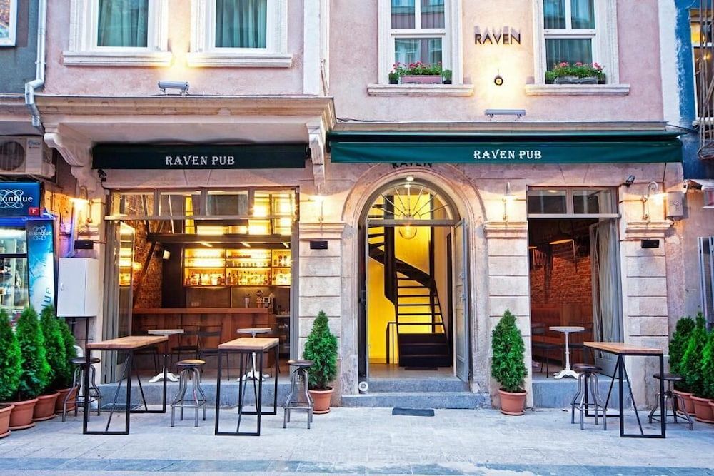 undefined Raven Suites Taksim 4
