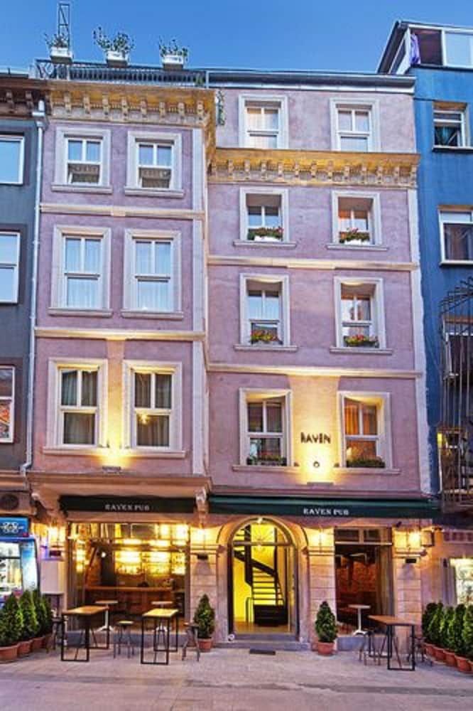 undefined Raven Suites Taksim 3