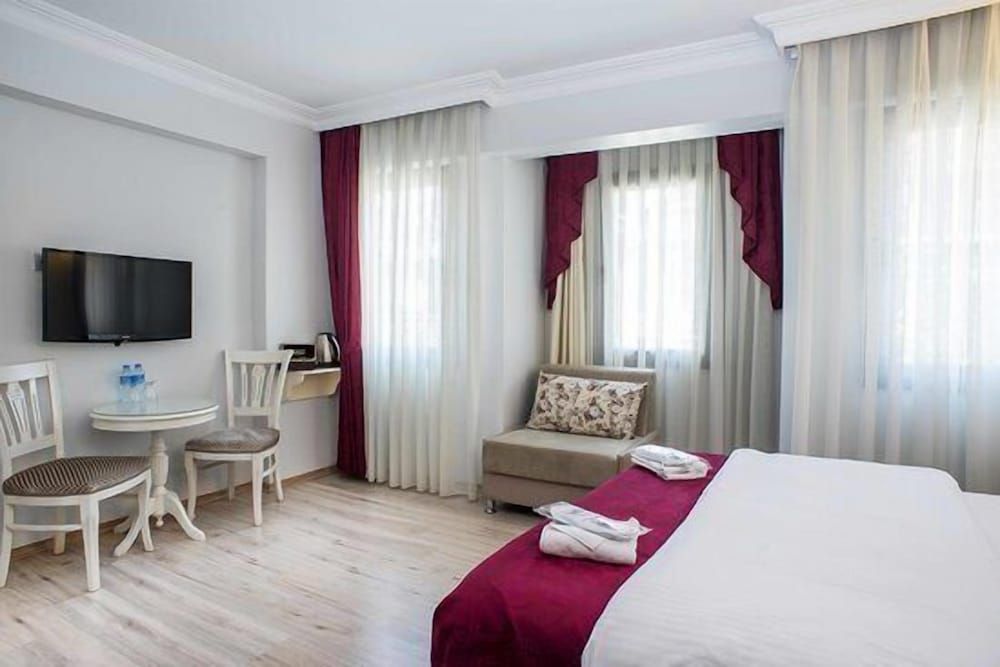 Taksim Nacre Residence Superior Double or Twin Room 3