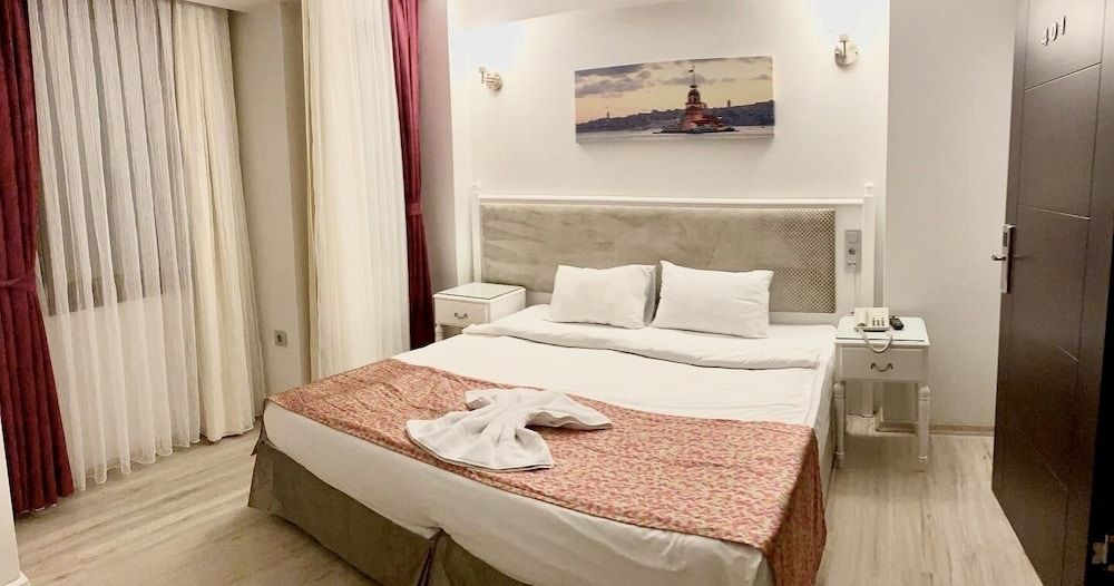 Taksim Nacre Residence Superior Double or Twin Room 7