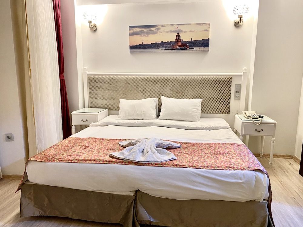 Taksim Nacre Residence Superior Double or Twin Room 6