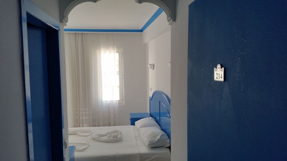 Hotel Kerim Standard Room 8