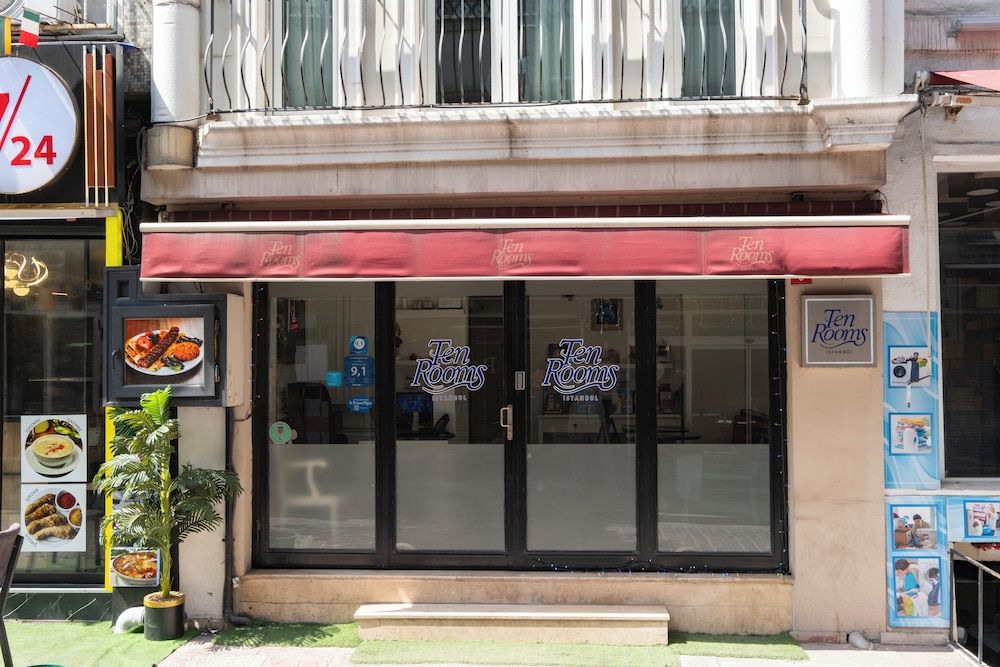 undefined Ten Rooms Istanbul Hotel - Adults Only 6