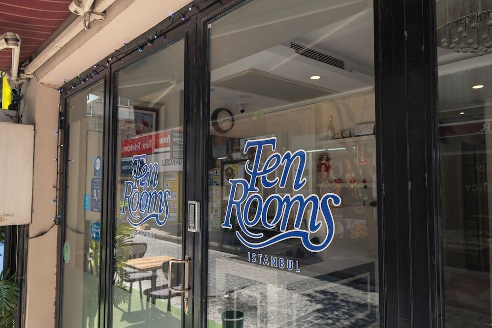 undefined Ten Rooms Istanbul Hotel - Adults Only 8