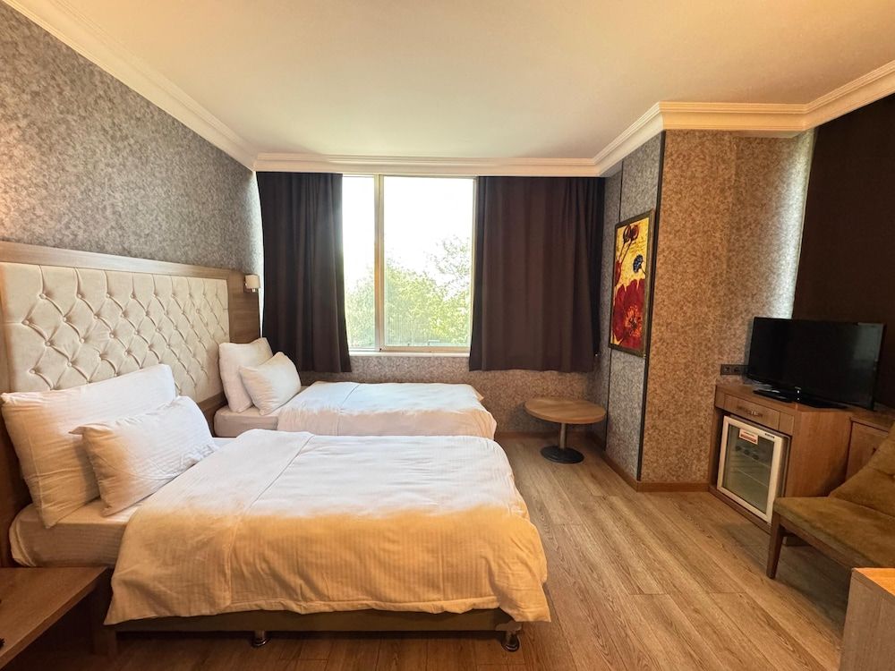 undefined Lounge Boutique Hotel 2