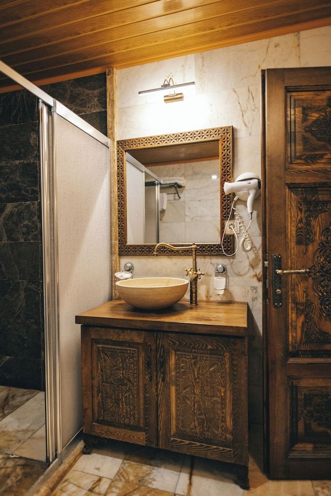 Goreme Valley Cave House Deluxe Double Room 16