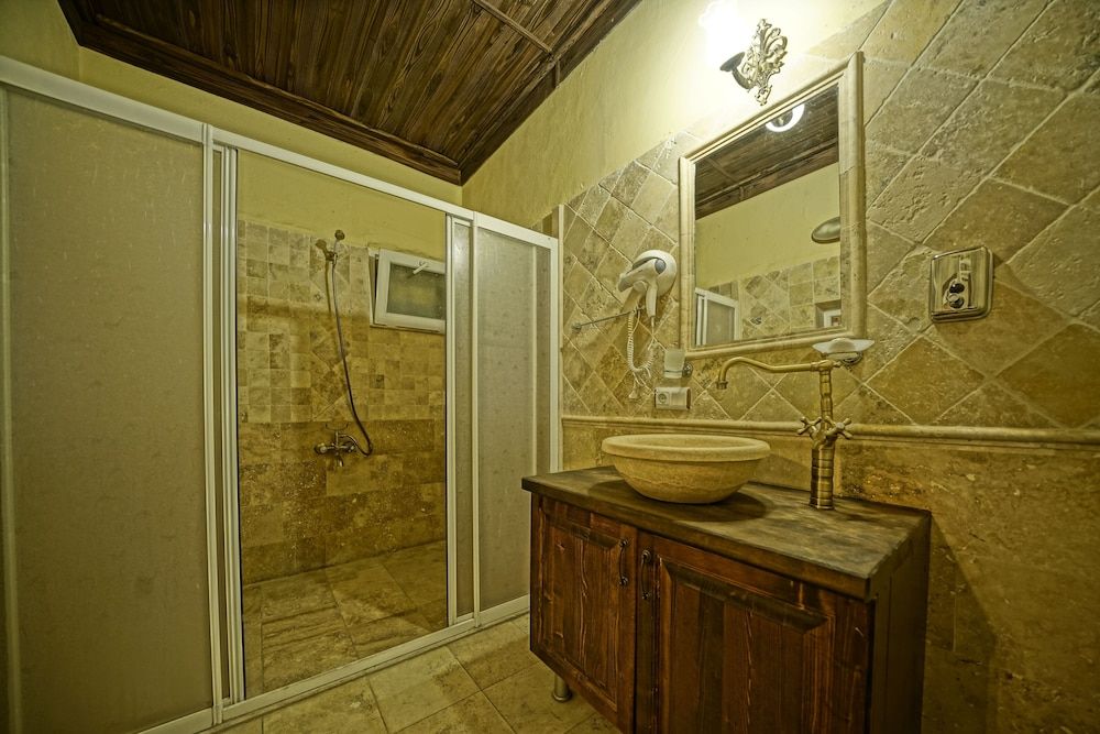 Goreme Valley Cave House Standard Single Room 3