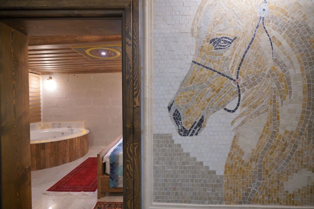 Goreme Valley Cave House Deluxe Double Room 12