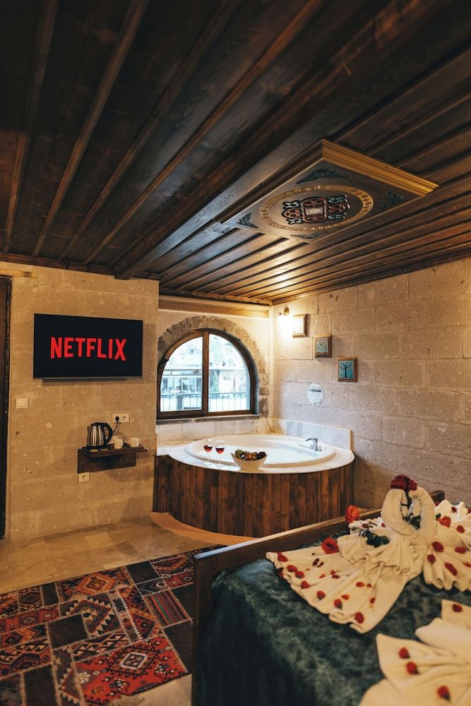 Goreme Valley Cave House Deluxe Double Room 23