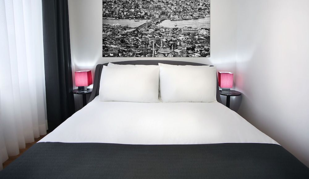 Nish Suite Atasehir Deluxe Studio, 1 Bedroom, Balcony