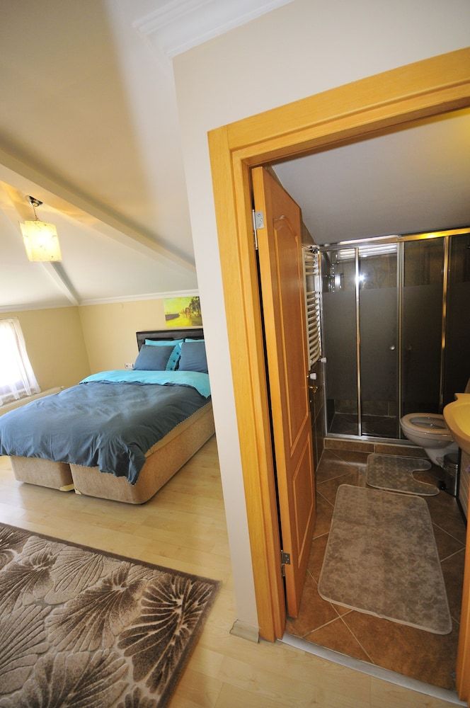 Kaya Apart Point Family Penthouse, 3 Bedrooms, 2 Bathrooms, City View 2