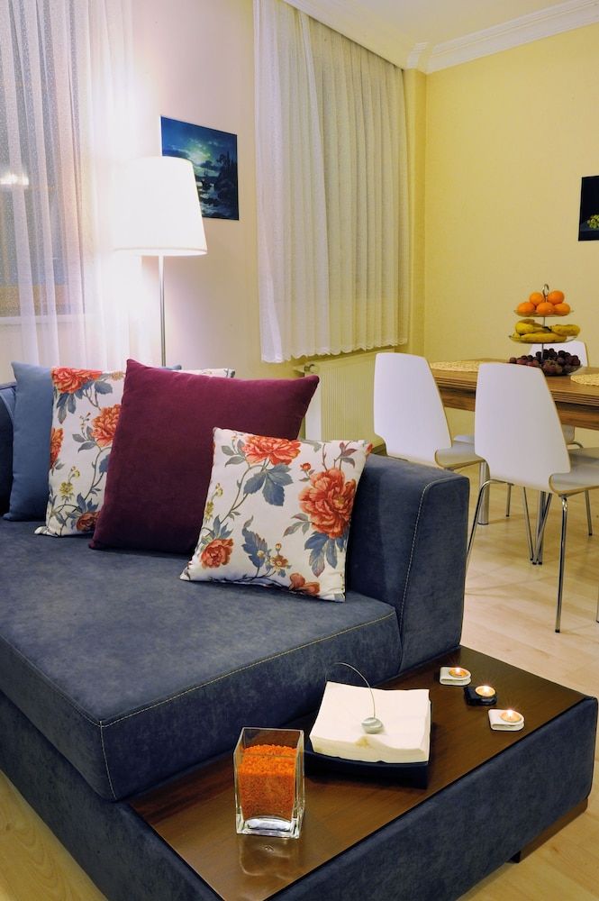 Kaya Apart Point Family Apartment, 1 King Bed with Sofa bed, Kitchen, City View 5