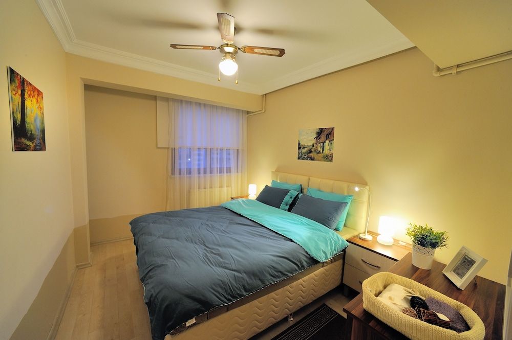 Kaya Apart Point Family Apartment, 1 King Bed with Sofa bed, Kitchen, City View 2