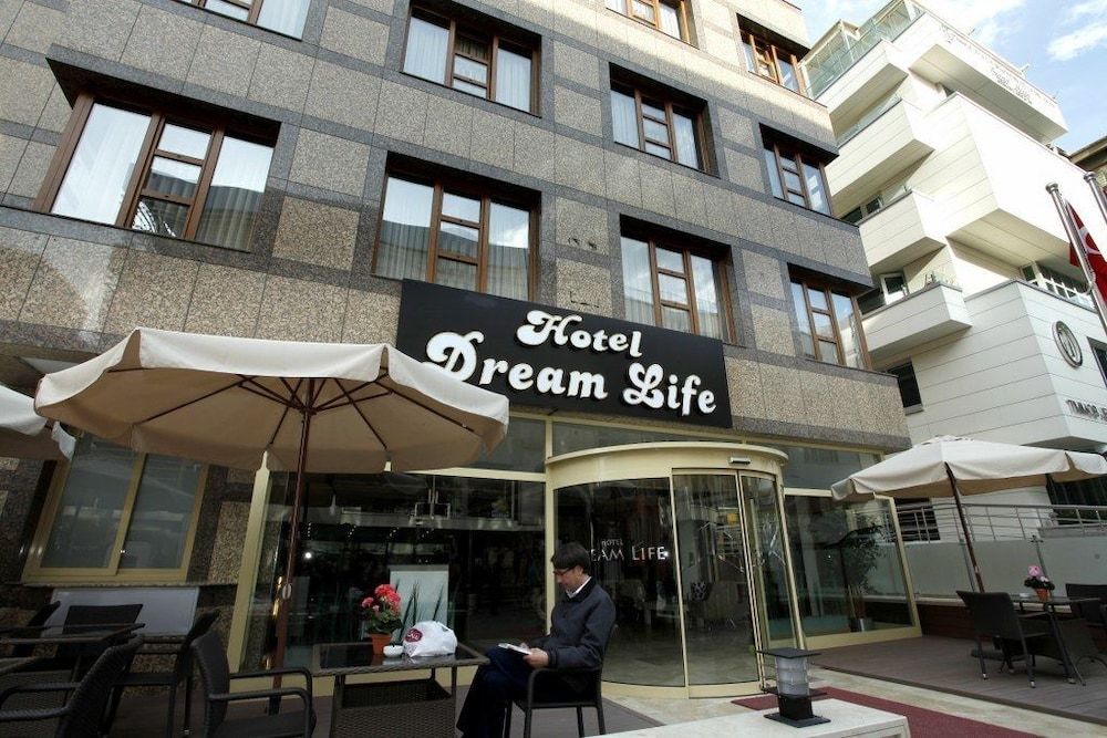 undefined Dream Life Hotel