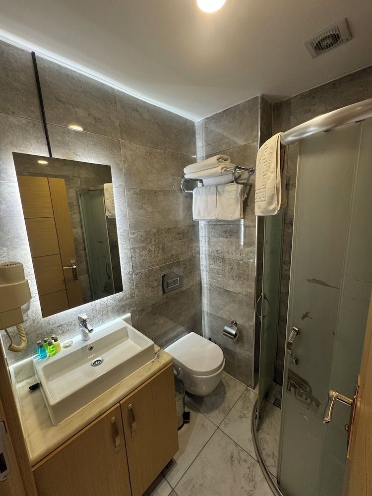 Gulec Hotel & Spa - Special Category Standard Double or Twin Room, 1 Queen Bed, City View 5