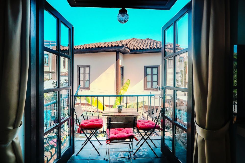 The Suite Apart Hotel Kaleiçi Junior Suite, 1 Bedroom, Kitchenette, Pool View 12