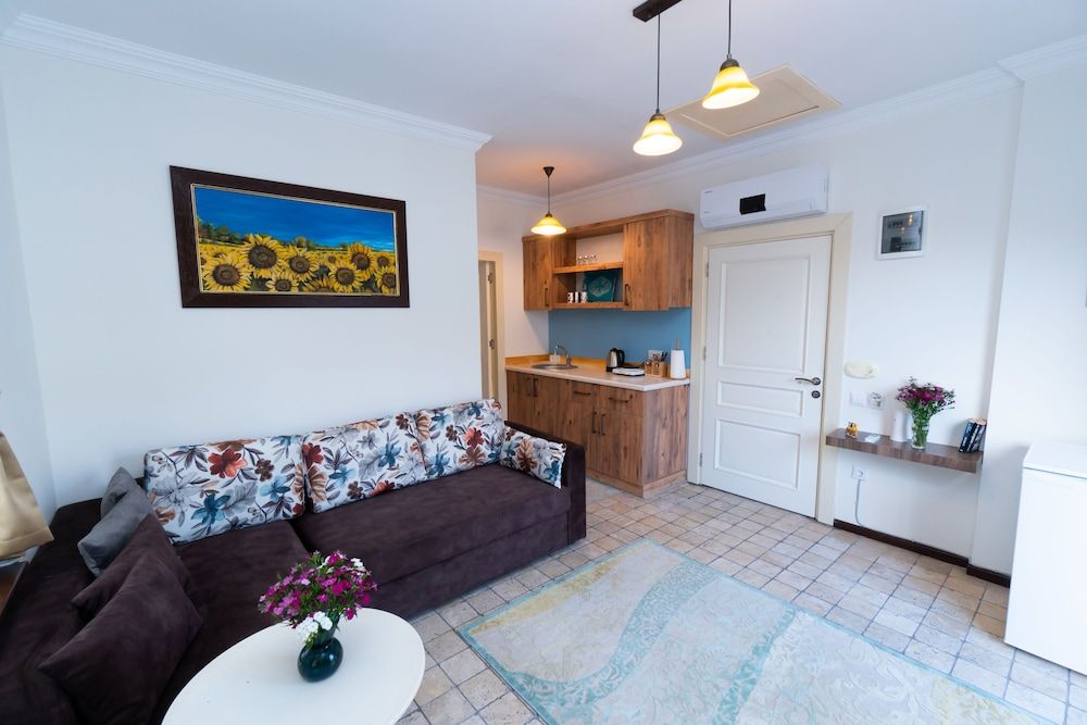 The Suite Apart Hotel Kaleiçi Junior Suite, 1 Bedroom, Kitchenette, Pool View 23