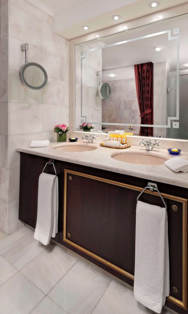 Royal Suite