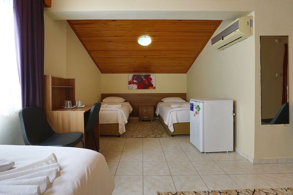 Gizem Pansiyon Standard Triple Room 4
