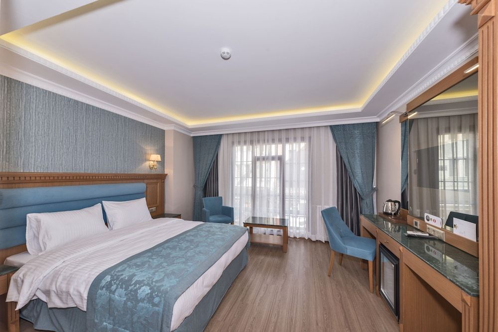 Magnaura House Hotel Deluxe Double or Twin Room 2