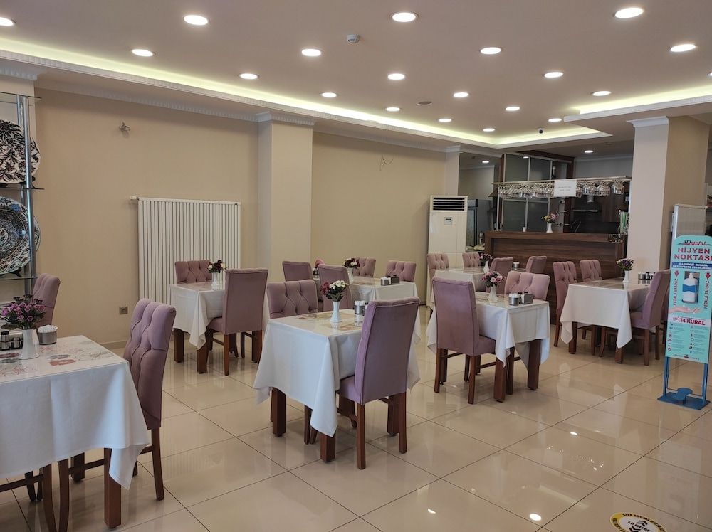 undefined Magnaura House Hotel 10