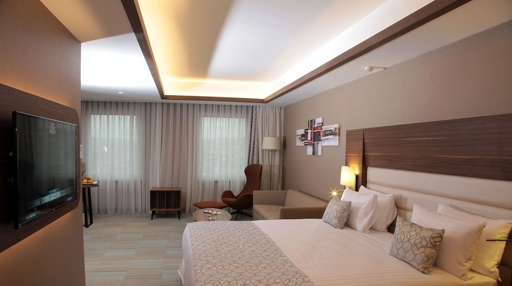 Junior Suite with Free Airport Transfer