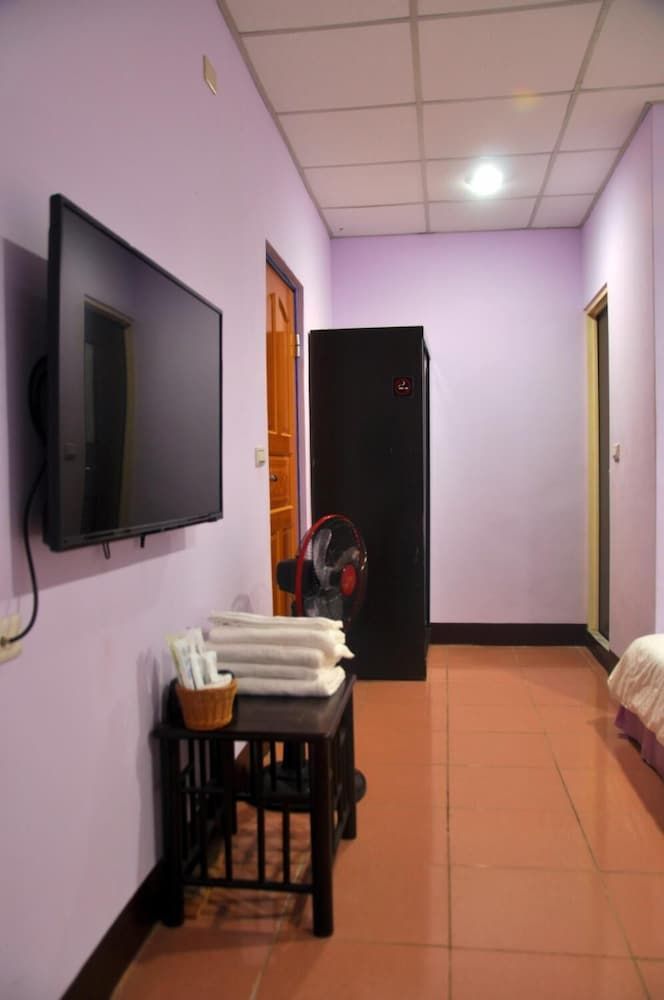 Wm & S - Hostel Classic Quadruple Room 6