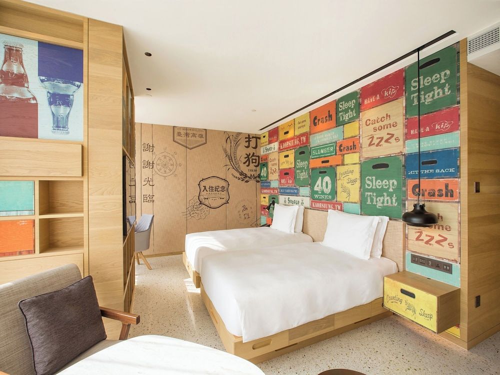 Premium Room, Multiple Beds (Separate Bath)