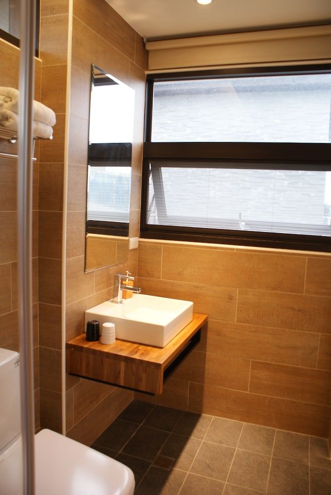 Sunny Stream Villa Exclusive Suite, Balcony 15