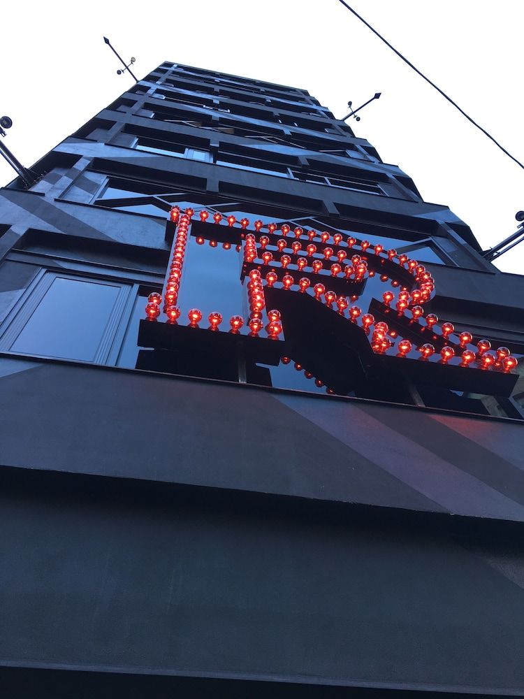 undefined Hotel Relax V 9