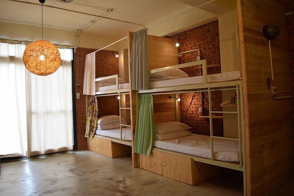 Lane62 Hostel