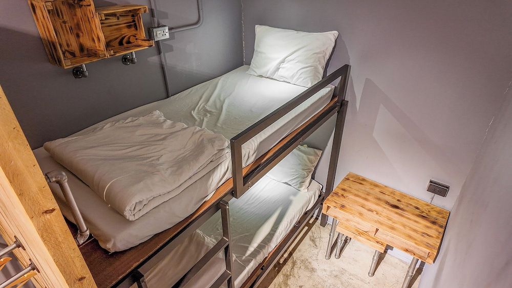 Lane62 Hostel