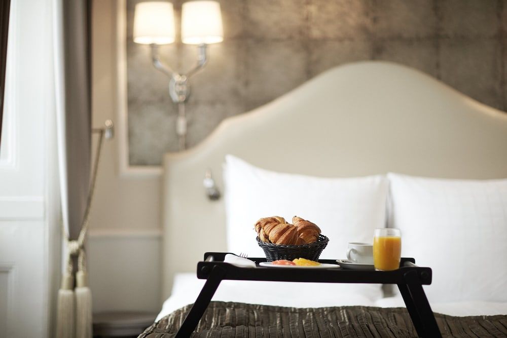 Phoenix Copenhagen Compact double room 3