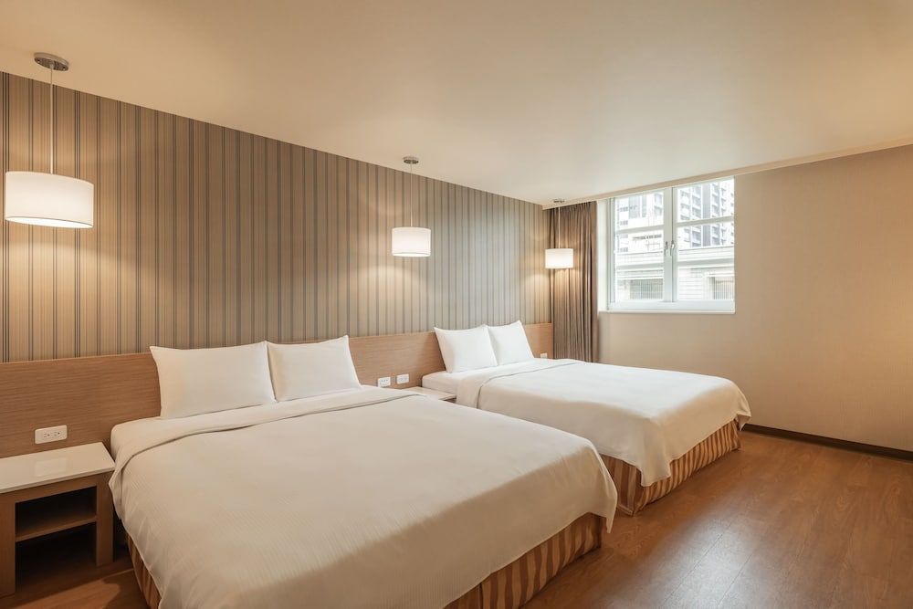 Business Quadruple Room
