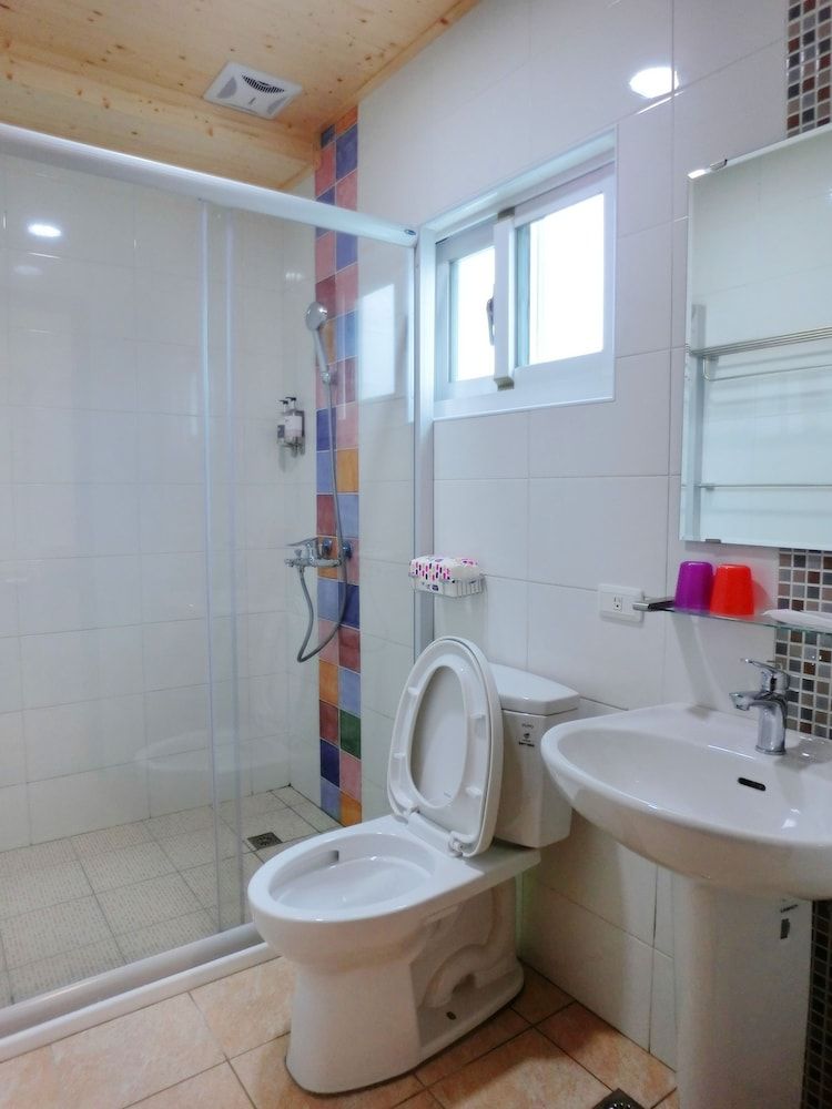 Come Inn 2 Standard Twin Room 9